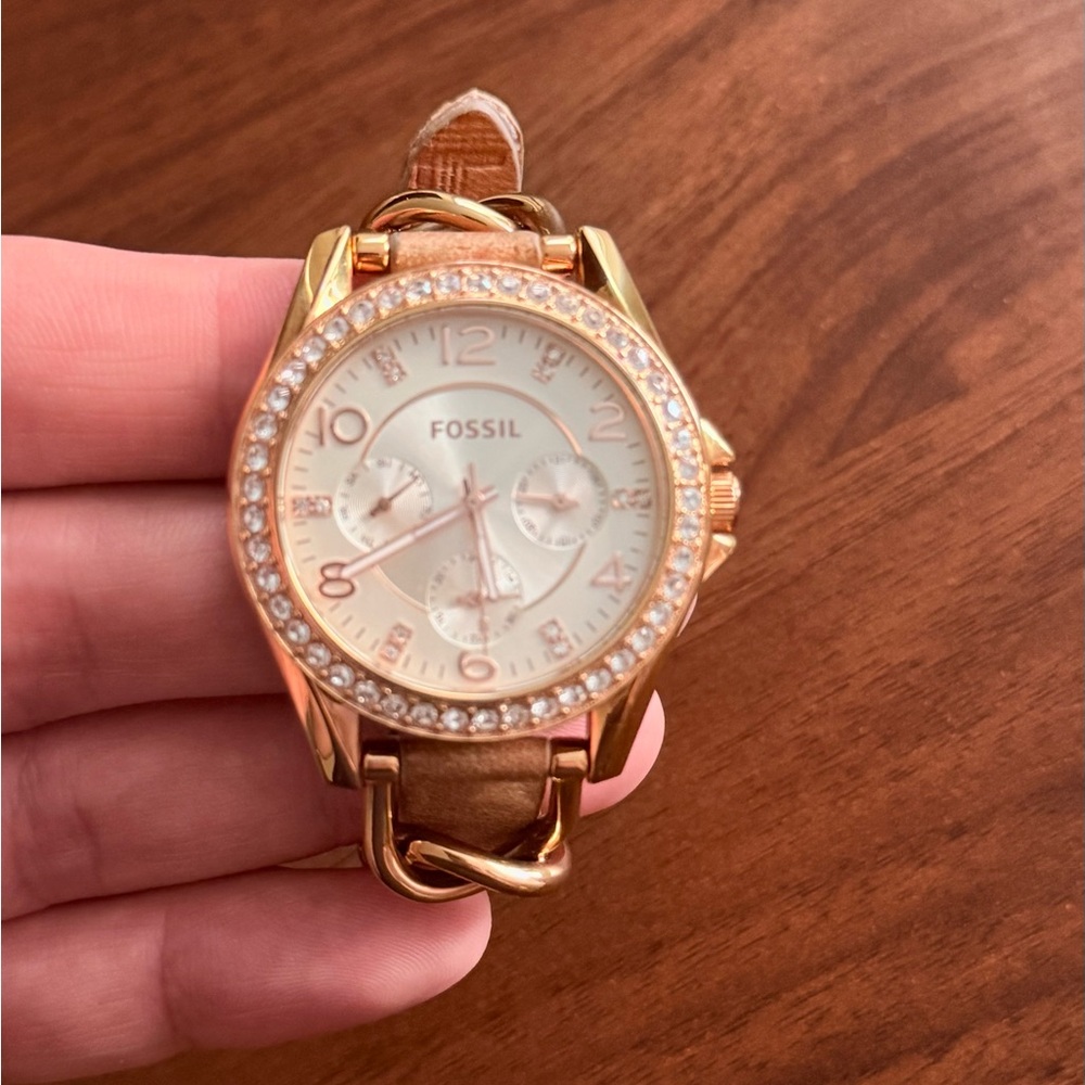 Fossil Women's Rose Gold Crystal Bezel Leather Strap Watch